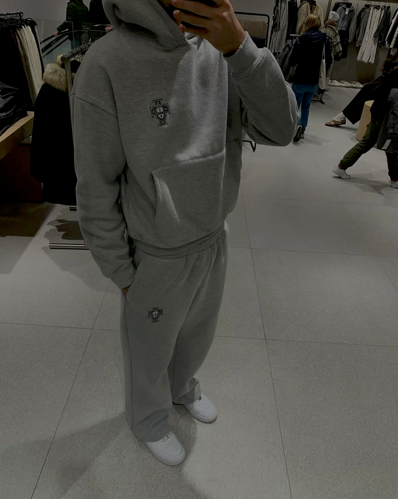 CLASSIC TRACKSUIT SET (+ sweats for free)